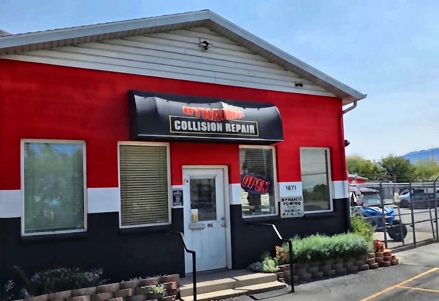 Dynamic Collision Repair shop on South State Street in Provo
